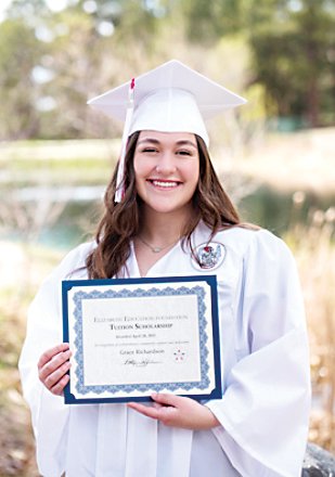 Grace Richardson received a scholarship from the Elizabeth Education Foundation.