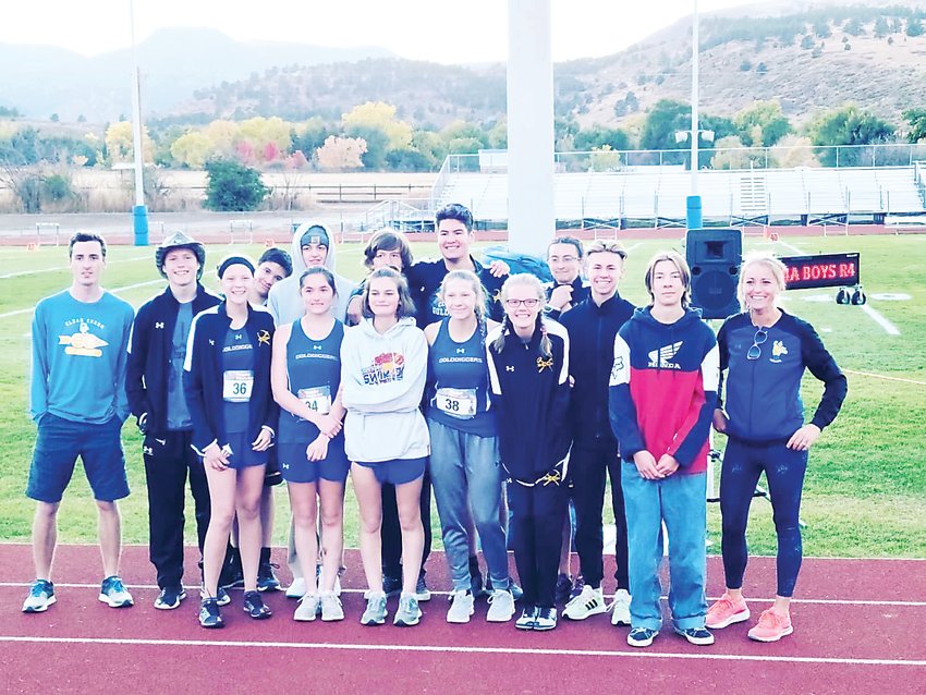 The Clear Creek girls and boys cross country teams have advanced to state after placing fourth and fifth, respectively, at the Oct. 21 regionals in Lyons.