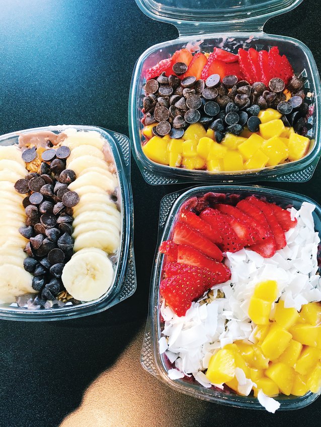 Vibe Foods offers made-to-order smoothie bowls.
